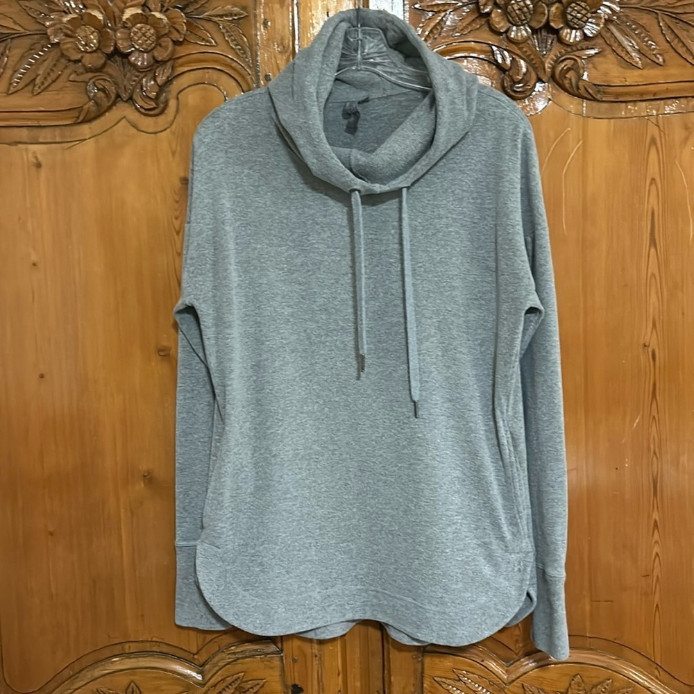 Sweaty Betty Escape Luxe Fleece Hoodie. Small